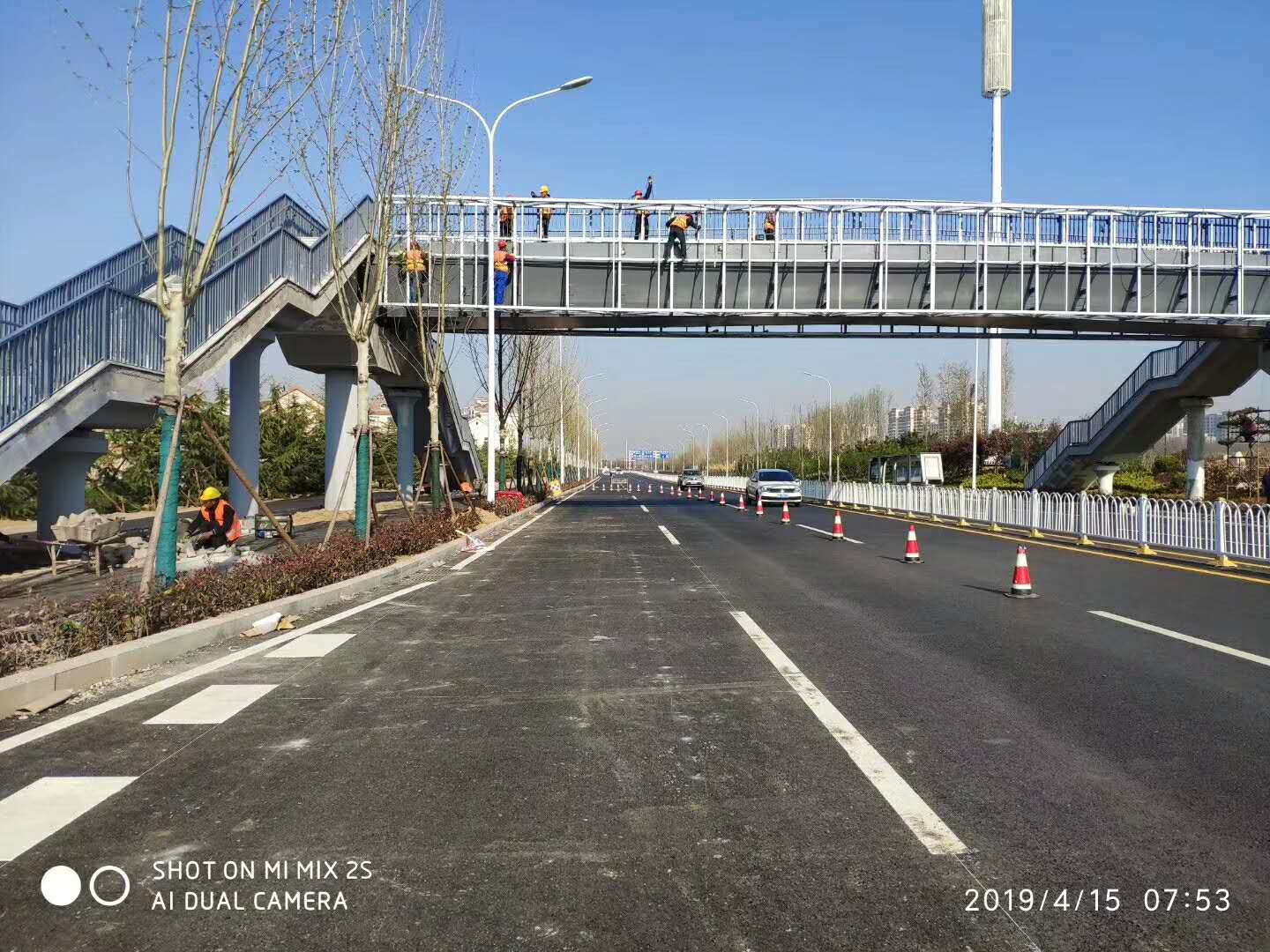 濟南歷城區天橋戶外LED顯示屏安裝現場