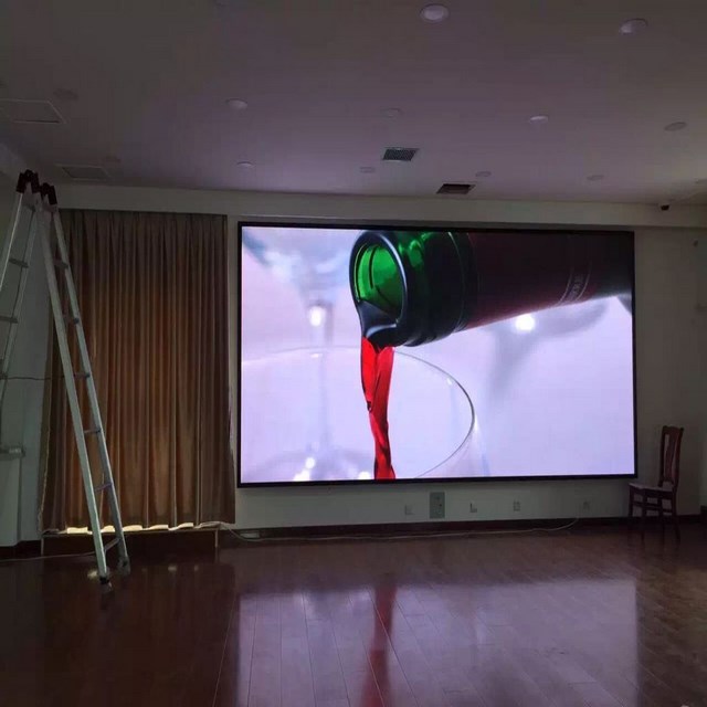 濟南室內會議室全彩LED電子屏幕顯示控制電路知識