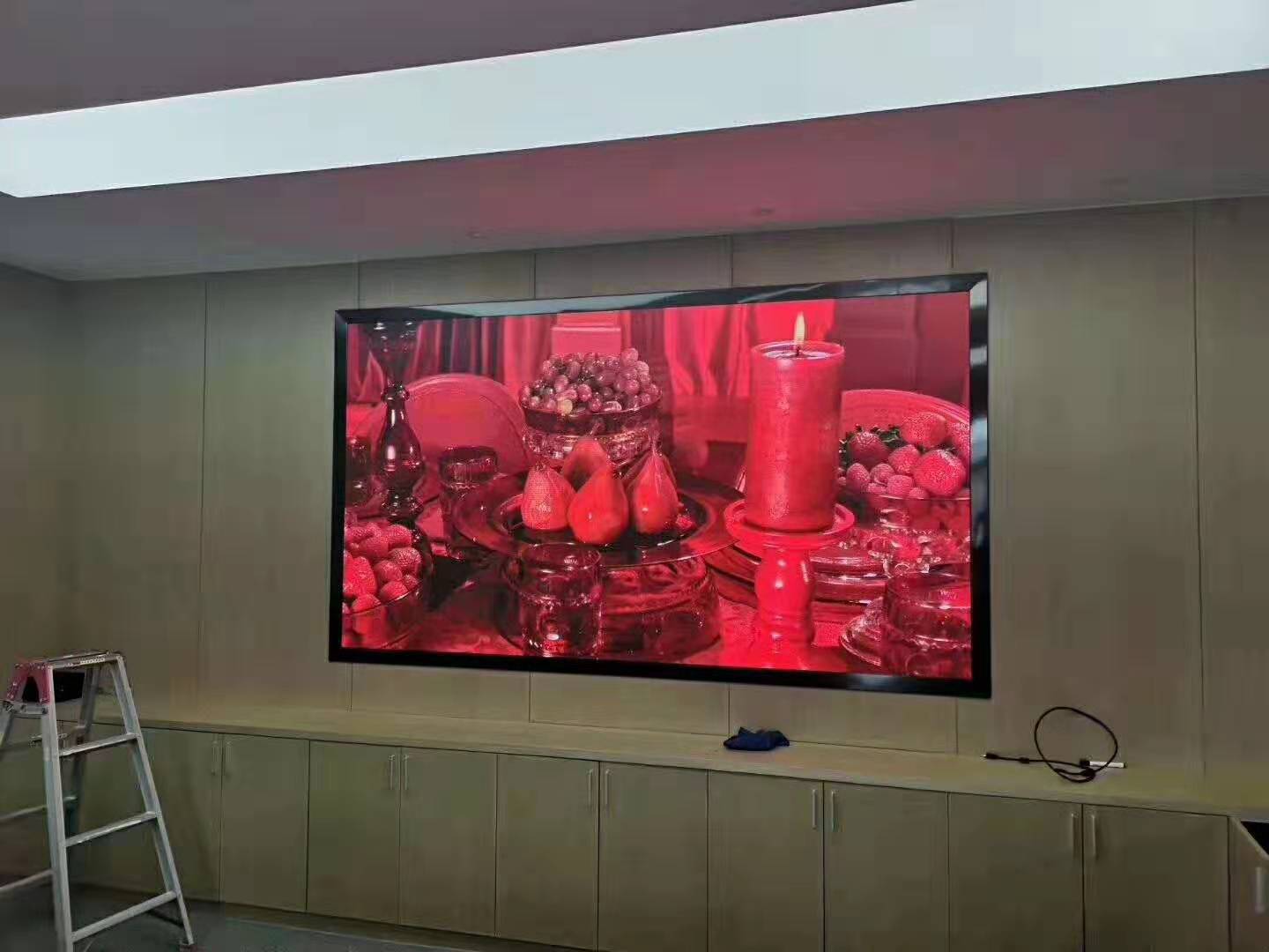 山東濟南led全彩電子顯示屏柔性led顯示屏驅動芯片連接技術方案